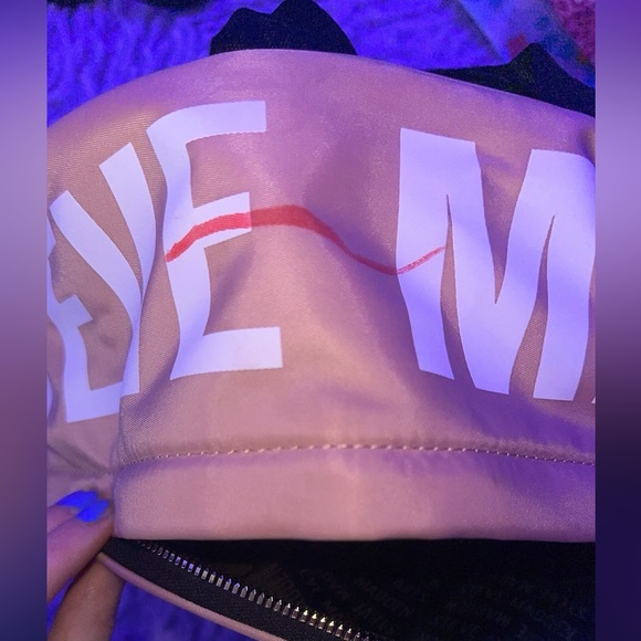 backpack - Picture 3 of 4